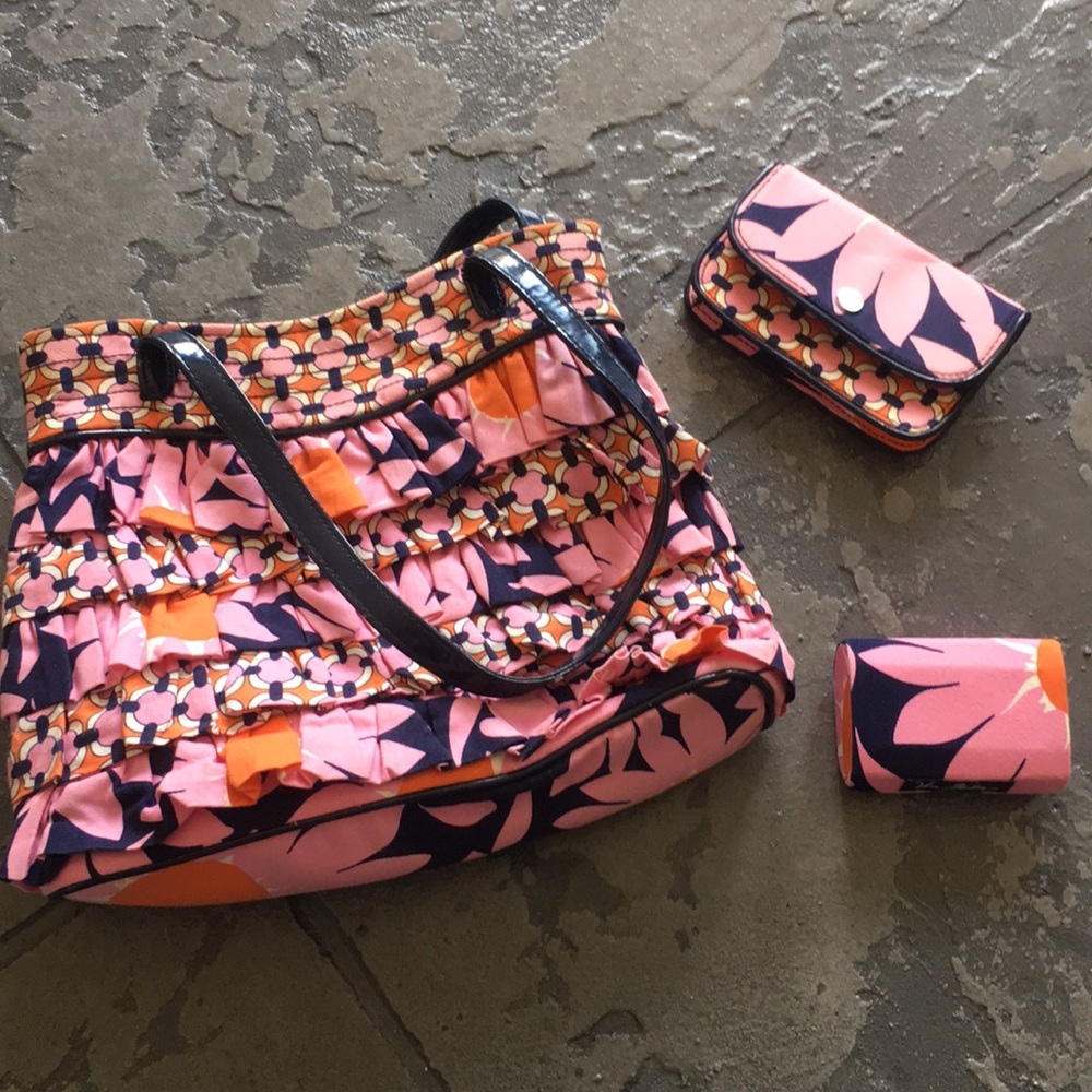 Retired Vera bag, wallet, and lipstick case